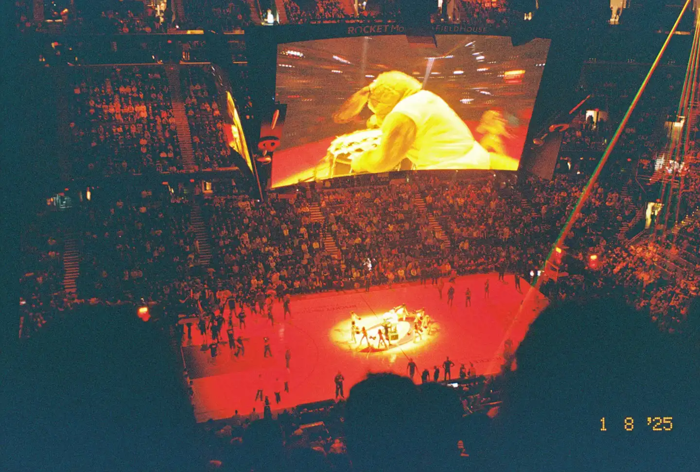 Cavs Basketball Mid-Game Show